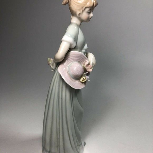 GARDEN PARTY FIGURINES by House Of Lloyd VINTAGE - Picture 5 of 12